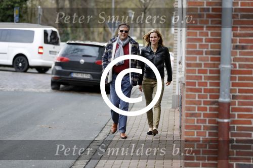 Emden 29 december 2017
Alexander Pechtold en zijn vriendin Anne Lok gaan naar het museum kunsthalle Emden in Duitsland