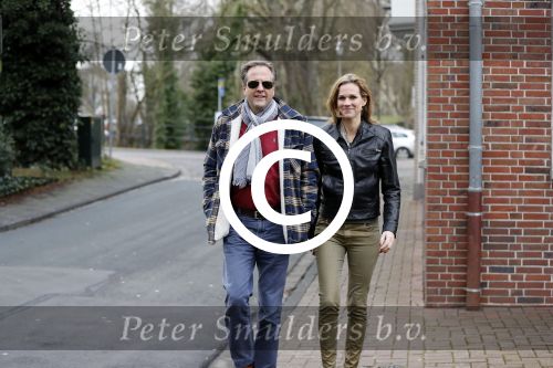 Emden 29 december 2017
Alexander Pechtold en zijn vriendin Anne Lok gaan naar het museum kunsthalle Emden in Duitsland