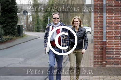 Emden 29 december 2017
Alexander Pechtold en zijn vriendin Anne Lok gaan naar het museum kunsthalle Emden in Duitsland