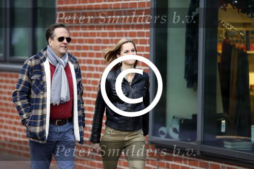 Emden 29 december 2017
Alexander Pechtold en zijn vriendin Anne Lok gaan naar het museum kunsthalle Emden in Duitsland