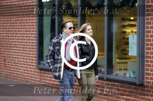 Emden 29 december 2017
Alexander Pechtold en zijn vriendin Anne Lok gaan naar het museum kunsthalle Emden in Duitsland