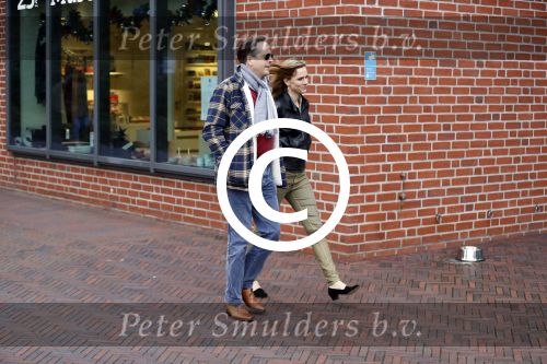 Emden 29 december 2017
Alexander Pechtold en zijn vriendin Anne Lok gaan naar het museum kunsthalle Emden in Duitsland