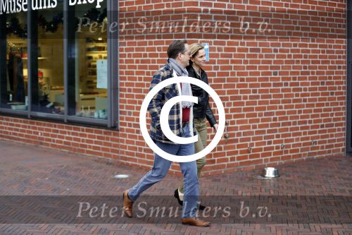 Emden 29 december 2017
Alexander Pechtold en zijn vriendin Anne Lok gaan naar het museum kunsthalle Emden in Duitsland