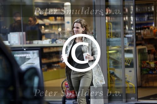 Emden 29 december 2017
Alexander Pechtold en zijn vriendin Anne Lok gaan naar het museum kunsthalle Emden in Duitsland