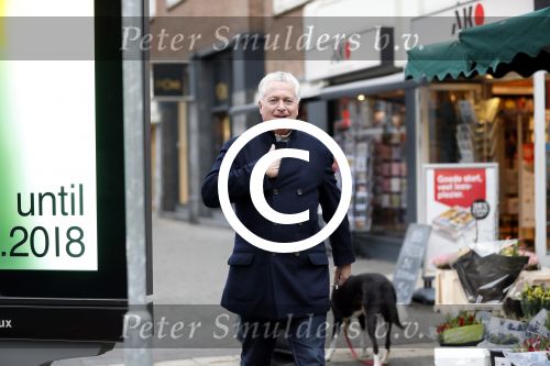 Amsterdam 20 januari 2018
Bram Moszkowicz op straat in Amsterdam zuid.