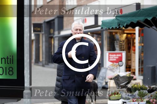 Amsterdam 20 januari 2018
Bram Moszkowicz op straat in Amsterdam zuid.