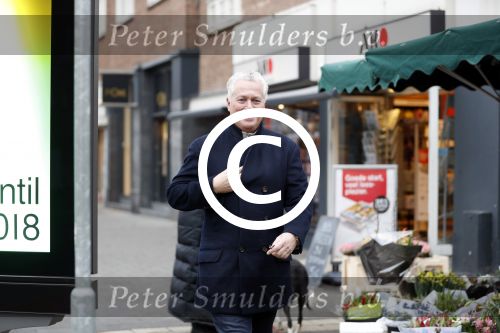 Amsterdam 20 januari 2018
Bram Moszkowicz op straat in Amsterdam zuid.