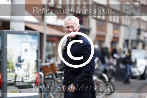 Amsterdam 20 januari 2018
Bram Moszkowicz op straat in Amsterdam zuid.