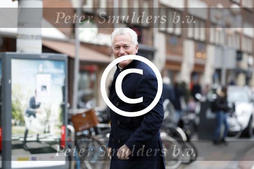 Amsterdam 20 januari 2018
Bram Moszkowicz op straat in Amsterdam zuid.