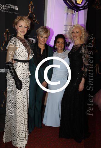 Scheveningen 24 januari 2018
Uitreiking musical awards in circustheater. Caroline Tensen en Maartje van de Wetering Nurlalia en Ellen Evers