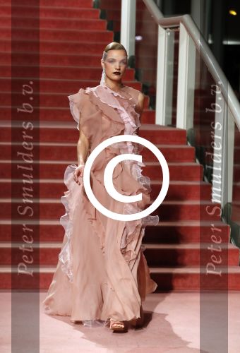 Amsterdam 31 januari 2018
Modeshow Claes iversen in de stopera.