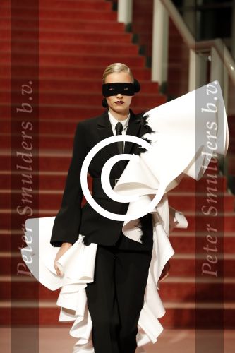 Amsterdam 31 januari 2018
Modeshow Claes iversen in de stopera.