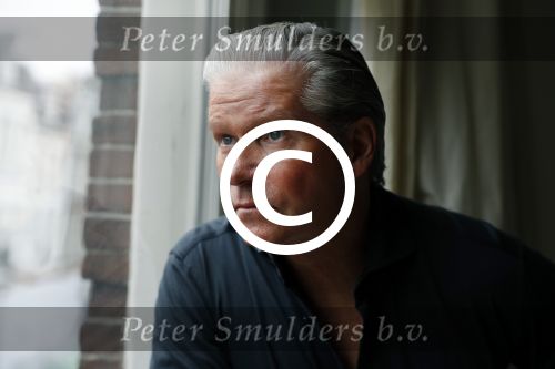 Amsterdam 11 januari 2018 
Dries Roelvink thuis in zijn appartement