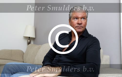 Amsterdam 11 januari 2018 
Dries Roelvink thuis in zijn appartement