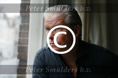 Amsterdam 11 januari 2018 
Dries Roelvink thuis in zijn appartement