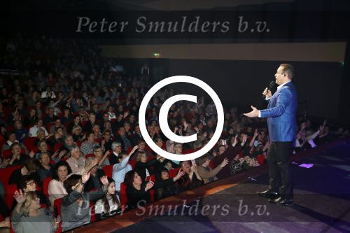 Uden 5 januari 2018
Start Tour de Frans in Theater Markant van Frans Bauer. Zoon Christiaan broer Dorus en zijn moeder zijn aanwezig