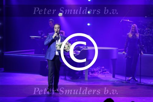 Uden 5 januari 2018
Start Tour de Frans in Theater Markant van Frans Bauer. Zoon Christiaan broer Dorus en zijn moeder zijn aanwezig