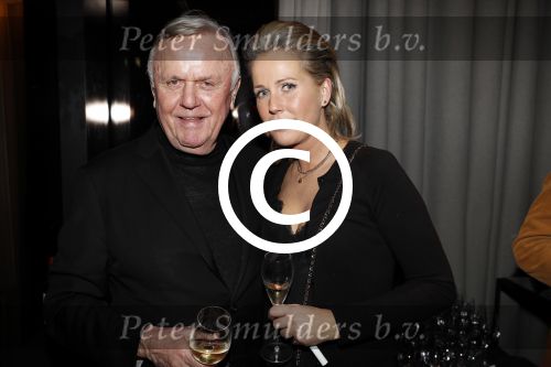 Amsterdam 11 januari 2018 
Uitreiking white canvas award aan Wouter Bos. Harry Mens met een kennis