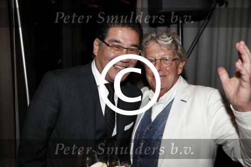 Amsterdam 11 januari 2018 
Uitreiking white canvas award aan Wouter Bos. jan  des Bouvrie en Won Yip