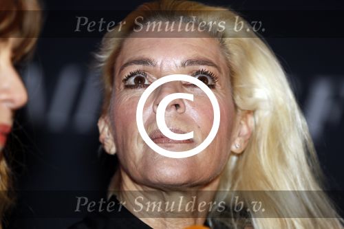 Rotterdam 8 januari 2018
25 jaar Marlies Dekkers incl modeshow. Judith Osborn met Beertje v Beers