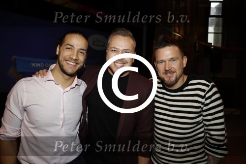 Amsterdam 29 januari 2018
Dag van het vergeten kind met Johnny de Mol Willeke Alberti Juvat Westendorp en jamai Looman in de vondelkerk.