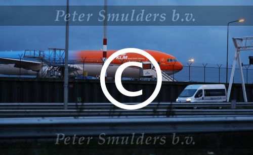 Schiphol 17 januari 2018
KLM vliegtuig dat speciaal voor de olympische spelen Oranje met blauw en wit gespoten is