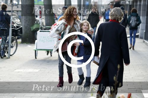 Amsterdam 27 januari 2018
Katja Schuurman met dochter Sammie Romer in amsterdam zuid
