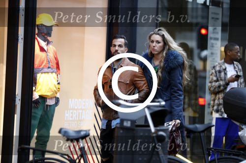 Amsterdam 25 januari 2018
Keeper van ajax Kostas Lamprou met vriendin op de pc hooftstraat