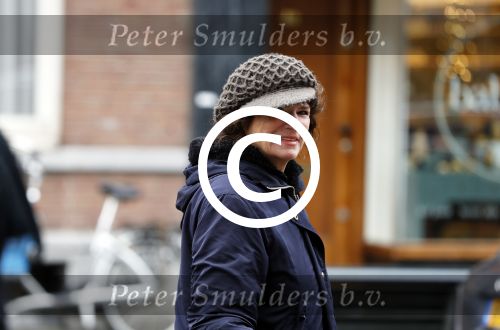 Amsterdam 4 januari 2018
Linda v Dijck doet boodschappen op de cornelis schuytstraat