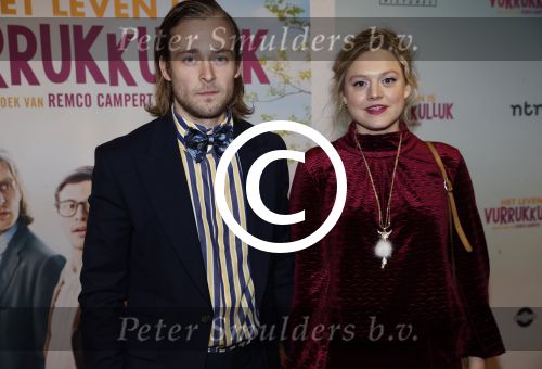 Amsterdam 22 januari 2018
Premiere het leven in vurrukkuluk in Tuschinski. Matthijs v d Sande Bakhuyzen met vriendin
