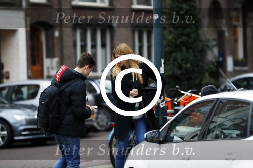 Amsterdam 22 januari 2018 
Esteel Cruijff met haar zoon Maxim Gullit op de cornelis schuytstraat
