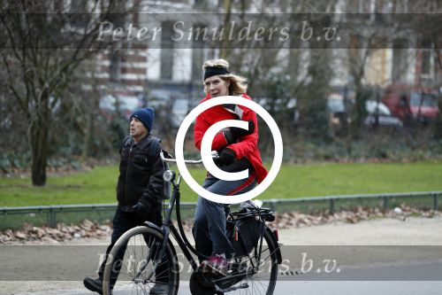 Amsterdam 11 januari 2018 
Mieke v d Weij na het sporten op de fiets in het vondelpark.