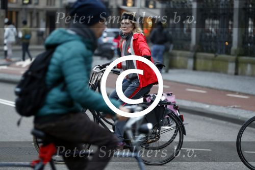 Amsterdam 11 januari 2018 
Mieke v d Weij na het sporten op de fiets in het vondelpark.
