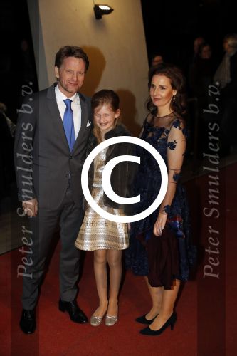 Apeldoorn 19 januari 2018
Prinses Margriet Pieter v Vollenhoven vieren de 75e verjaardag van Margriet in de schouwburg van Apeldoorn. Prins Pieter Christiaan met zijn vrouw Prinses Anita en hun dochter
