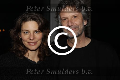 Amsterdam 10 januari 2018
Boekpresentatie Antoinette Beumer. Antoinette reikt het boek uit aan Femke Halsema.
Rifka Lodeizen met haar partner Caspar Wijers