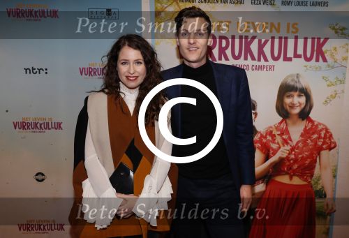 Amsterdam 22 januari 2018
Premiere het leven in vurrukkuluk in Tuschinski. Sanne Vogel met ..