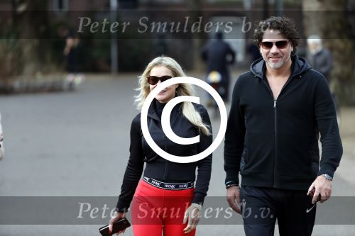 Amsterdam 6 januari 2018
Sonja bakker met haar nieuwe vriend Barry van Suijdam in het vondelpark.