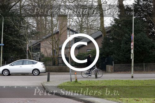 Bentveld 6 januari 2018
Moeder van Tessa Rolink achter de kinderwagen. hun huis