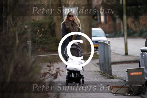 Bentveld 7 januari 2018
Tessa Rolink achter kinderwagen. (Ex Camiel Eurlings)