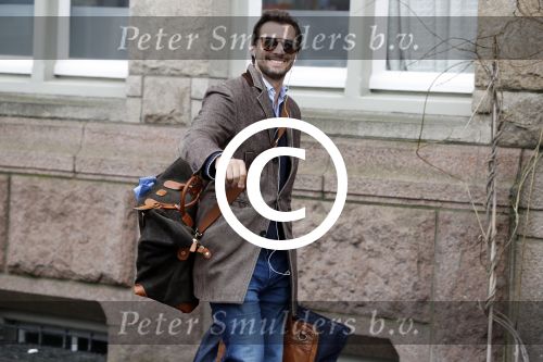 Amsterdam 4 januari 2018 
Thierry Baudet verlaat zijn huis waar door politie camera\'s opgehangen zijn.