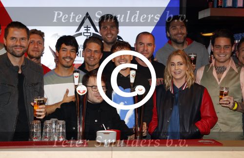 Rotterdam 24 januari 2018 
Perspresentatie samen gaan Vrienden van Amstel Live en Flying Dutch in ahoy.
oa aanwezig Guus Meeuwis Xander de Buisonje Anouk Lil Kleine Andre Hazes Direct Nick en Simon Broederliefde Douwe Bob John Ewbank Jeroen v Koningsbrugge eva