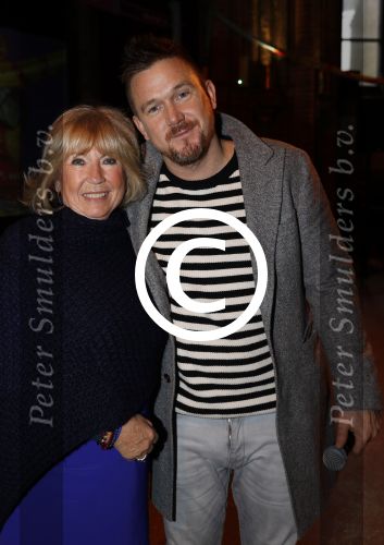 Amsterdam 29 januari 2018
Dag van het vergeten kind met Johnny de Mol Willeke Alberti Juvat Westendorp en jamai Looman in de vondelkerk.