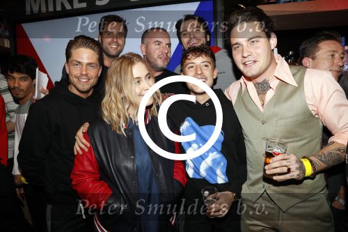 Rotterdam 24 januari 2018 
Perspresentatie samen gaan Vrienden van Amstel Live en Flying Dutch in ahoy.
oa aanwezig Guus Meeuwis Xander de Buisonje Anouk Lil Kleine Andre Hazes Direct Nick en Simon Broederliefde Douwe Bob John Ewbank Jeroen v Koningsbrugge eva