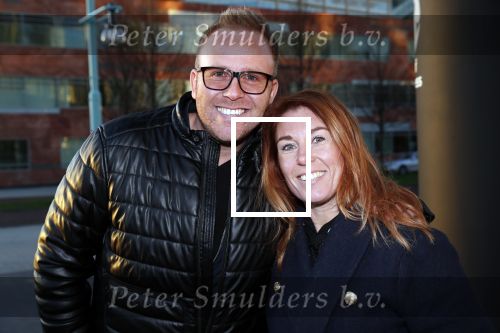 Amsterdam 3 januari 2019
Boekpresentatie Fajah Lourens Fajah kwam met een nieuwe Bentley. Ook haar dochter Irem en zoon Shai kwamen mee.