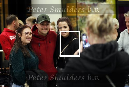 Schiphol 11 januari 2019
Andre Hazes jr en vriendin Monique Westenberg arriveren samen met familie en neef Djarno Hofland op schiphol na trip naar Ortlando.