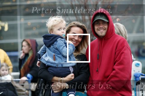 Schiphol 11 januari 2019
Andre Hazes jr en vriendin Monique Westenberg arriveren samen met familie en neef Djarno Hofland op schiphol na trip naar Ortlando.