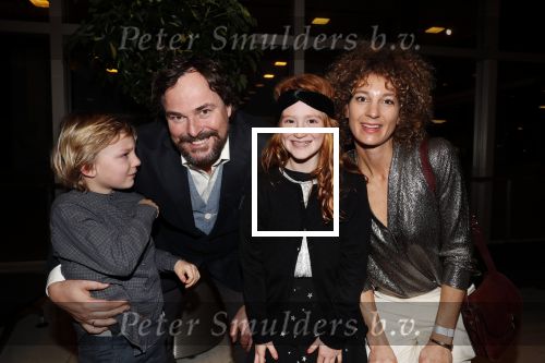 Amsterdam 20 december 2018
Premiere Cats in de RAI. Caspar Burgi met vrouw en kinderen