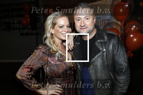Amsterdam 3 januari 2019
Boekpresentatie Fajah Lourens Fajah kwam met een nieuwe Bentley. Ook haar dochter Irem en zoon Shai kwamen mee.
Dennis Weening met zijn vrouw