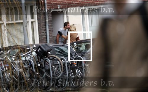 Amsterdam 5 januari 2019
Dionne Stax rijdt op de apollolaan 2x door rood op de fiets en ze heeft haar mobiel in haar handen. Dionne gaat langs bij haar vriend  Sytse Oudkerk