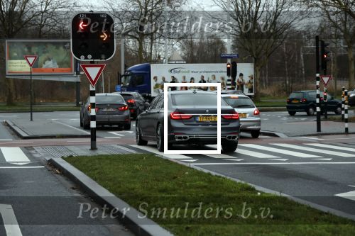 Amsterdam 7 januari 2019
Zakenman Dirk Jan Parelberg met zijn vrouw op de cornelis schuytstraat.
